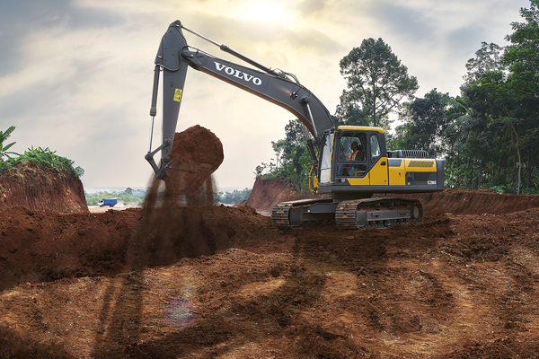 Babcock Africa, Related Articles, Volvo, Volvo EC200D