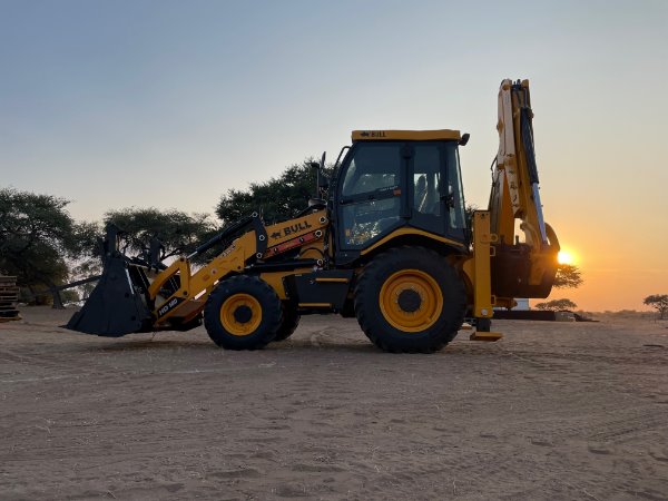 Babcock Africa, Media, Babcock hits the bulls eye with BULL construction equipment