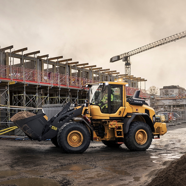 L90H Wheel Loader
