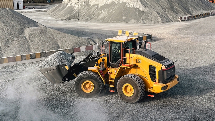 REDUCE THE COST OF YOUR NEXT WHEEL LOADER