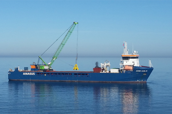 300 T DUTY CYCLE CRANE FOR SPECIAL CIVIL ENGINEERING