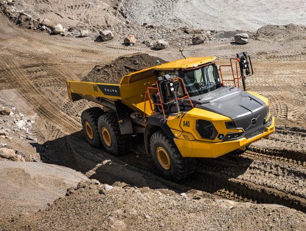Volvo A40