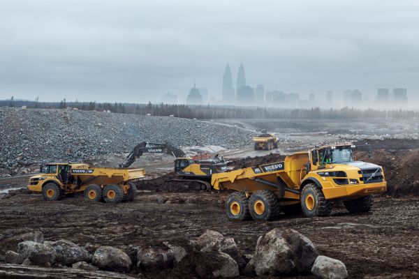 The World of Construction Equipment and Innovations